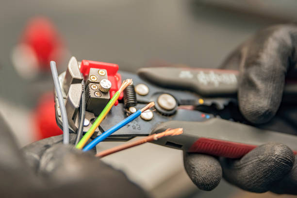 Best Affordable Emergency Electrician  in Mmerce City, CO